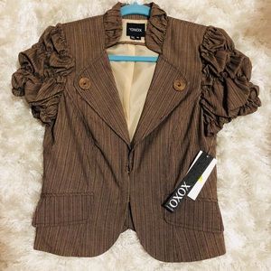 NWT XOXO brown striped blazer.